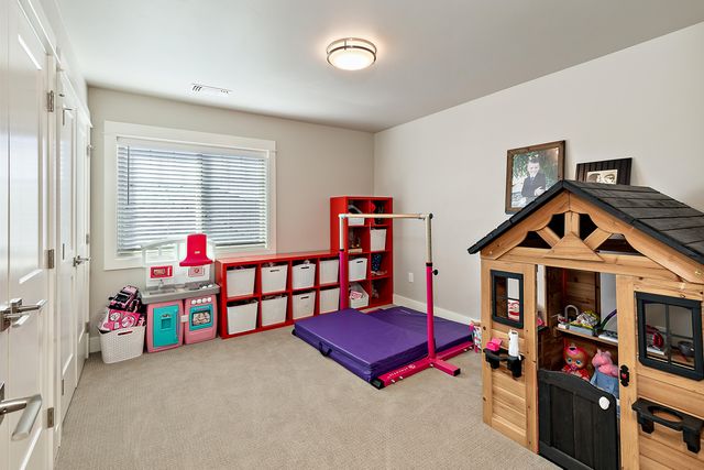 4078 Fieldbrook Avenue, Medford, OR 97504