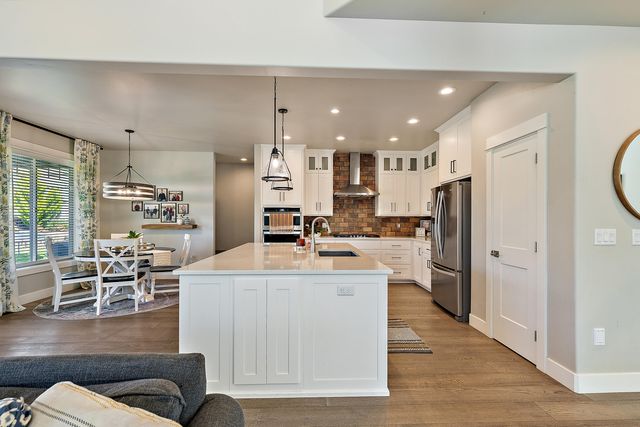 4078 Fieldbrook Avenue, Medford, OR 97504