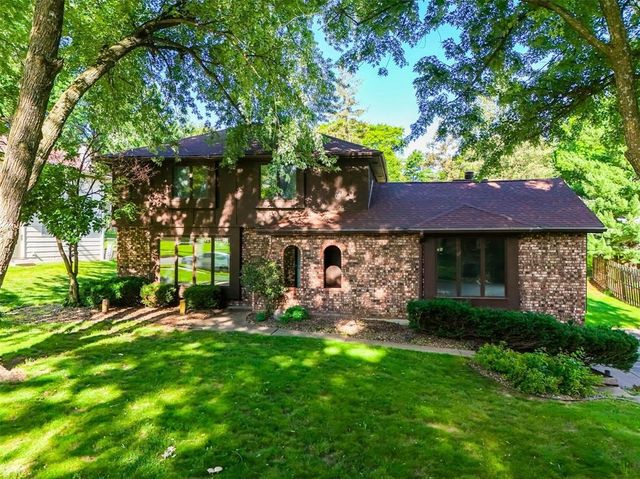 3700 SW 29th Street, Des Moines, IA 50321