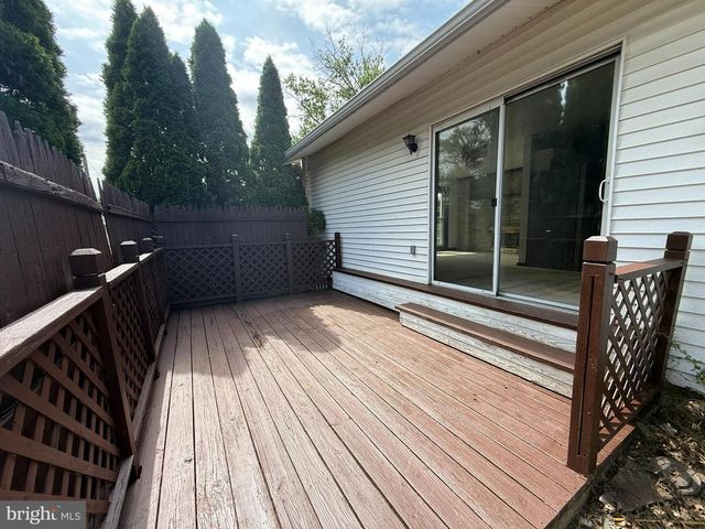 1300 KELTON RD, Camp Hill, PA 17011