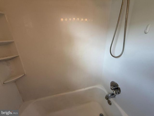 1300 KELTON RD, Camp Hill, PA 17011