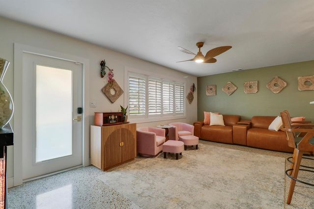 940 Dogwood Road, North Palm Beach, FL 33408