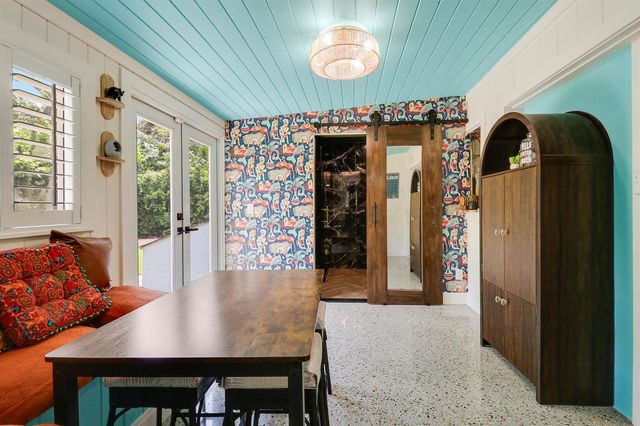 940 Dogwood Road, North Palm Beach, FL 33408