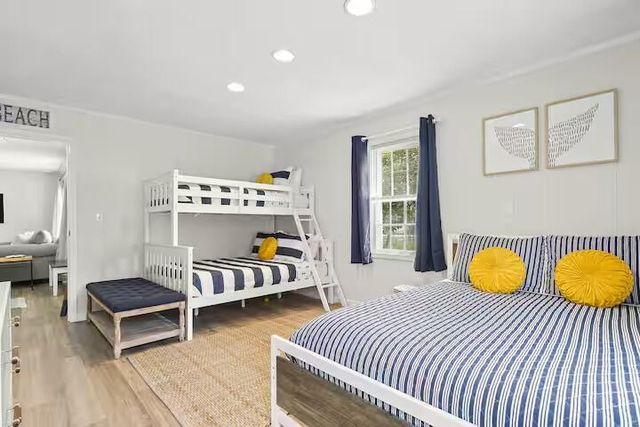 230 Gosnold Street 14ABC, Hyannis, MA 02601