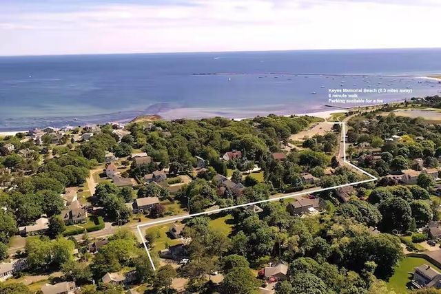 230 Gosnold Street 14ABC, Hyannis, MA 02601