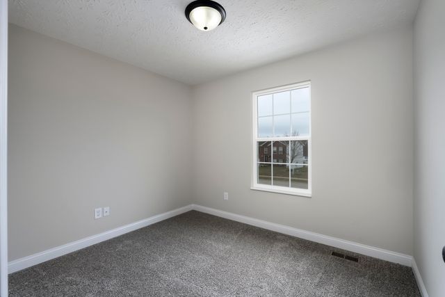 120 Belmont Court, Williamstown, KY 41097