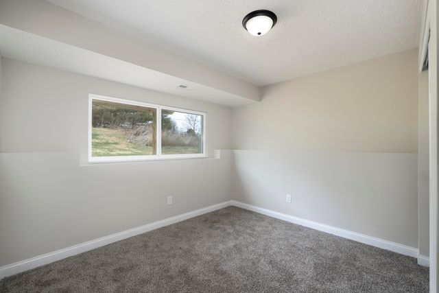 120 Belmont Court, Williamstown, KY 41097