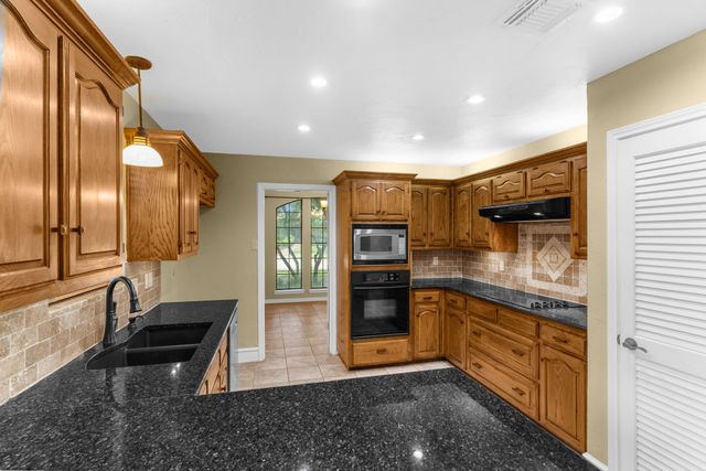 3816 Carrizo Drive, Plano, TX 75074