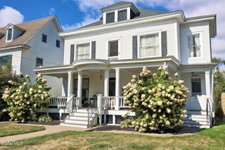 28 Manning Boulevard 2, Albany, NY 12203