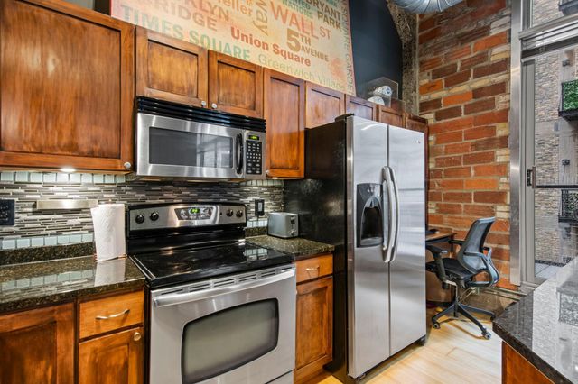 521 S 7th Street 419, Minneapolis, MN 55415