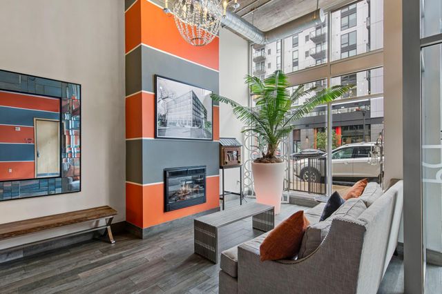 521 S 7th Street 419, Minneapolis, MN 55415