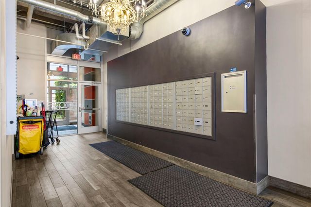 521 S 7th Street 419, Minneapolis, MN 55415