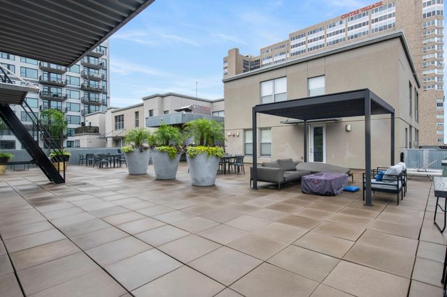 521 S 7th Street 419, Minneapolis, MN 55415