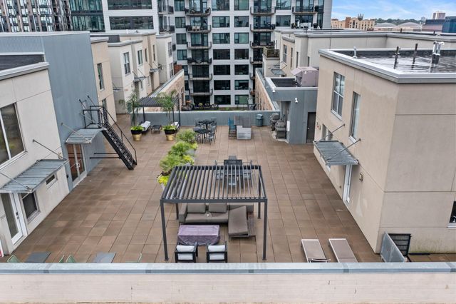 521 S 7th Street 419, Minneapolis, MN 55415