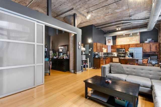 521 S 7th Street 419, Minneapolis, MN 55415