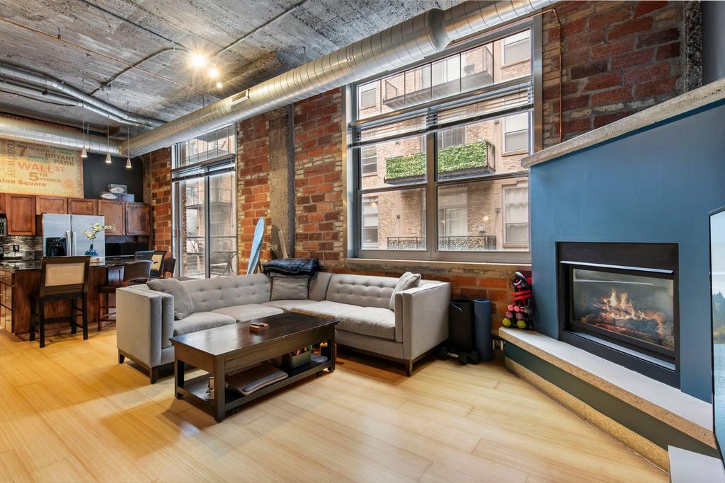 521 S 7th Street 419, Minneapolis, MN 55415