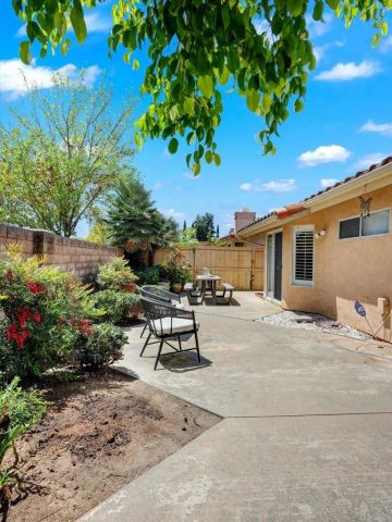 1225 Brewley Lane, Vista, CA 92081