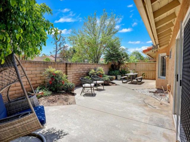 1225 Brewley Lane, Vista, CA 92081