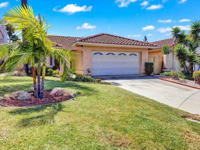 1225 Brewley Lane, Vista, CA 92081