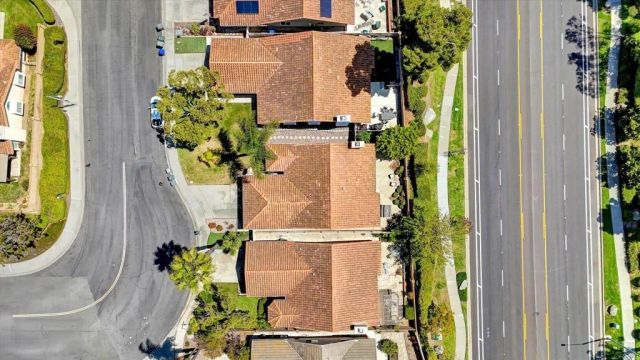 1225 Brewley Lane, Vista, CA 92081