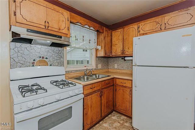 736 Boone Road, Burlington, NC 27217