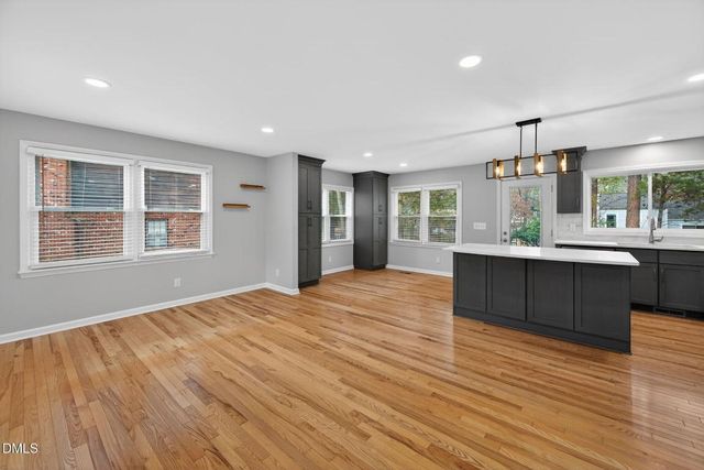 1112 Stonehedge Avenue, Durham, NC 27707