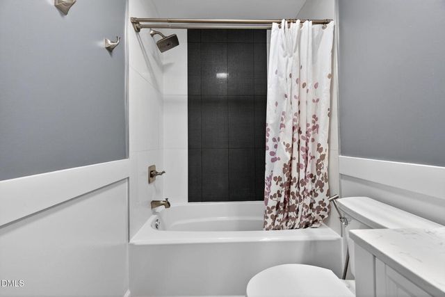 1112 Stonehedge Avenue, Durham, NC 27707