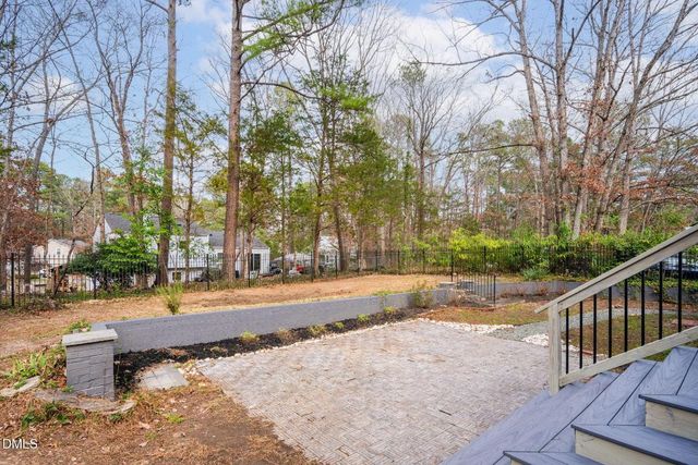 1112 Stonehedge Avenue, Durham, NC 27707