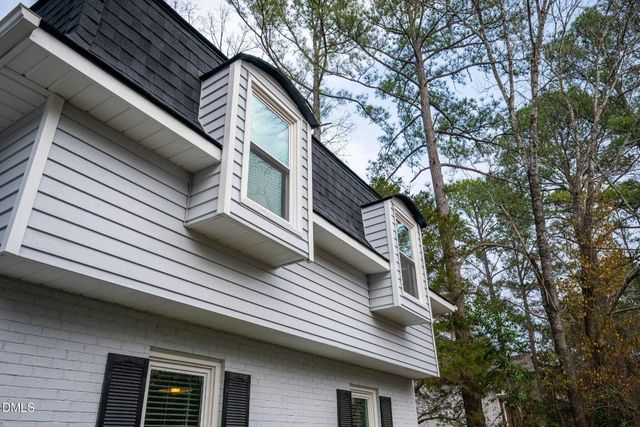 1112 Stonehedge Avenue, Durham, NC 27707