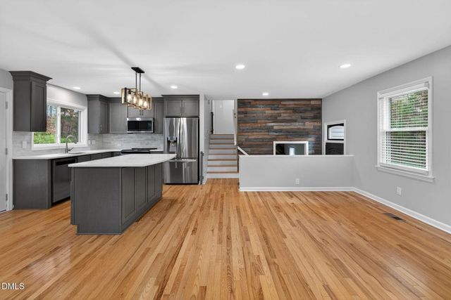 1112 Stonehedge Avenue, Durham, NC 27707