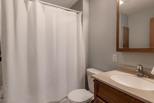 340 Nicollet Avenue, North Mankato, MN 56003