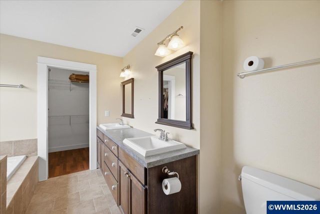 4876 Old Salem Rd NE, Albany, OR 97321