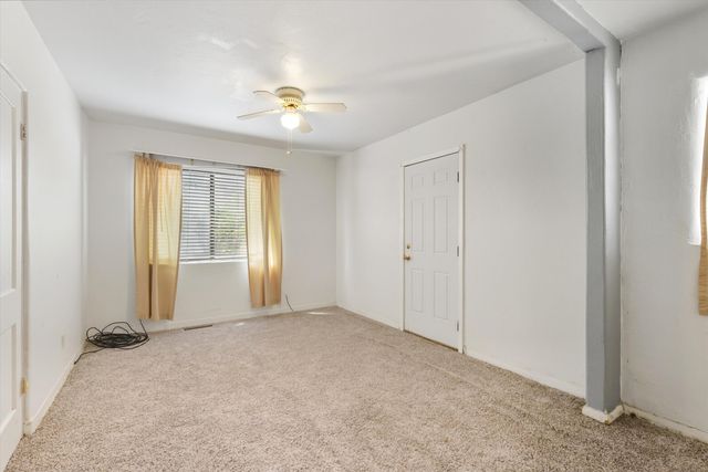 5420 MOUNTAIN Road NE, Albuquerque, NM 87110