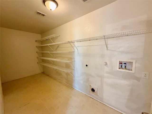 2732 Ingram Circle, Mesquite, TX 75181