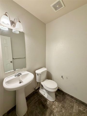 2732 Ingram Circle, Mesquite, TX 75181