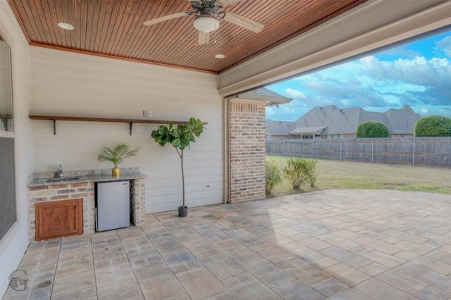 250 Piccadilly Circle, Bossier City, LA 71111