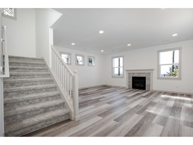 3714 WELDON Ln, Eugene, OR 97403