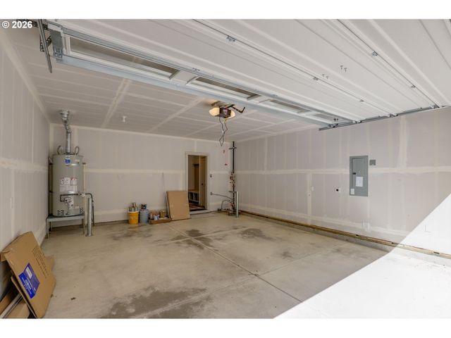 3714 WELDON Ln, Eugene, OR 97403