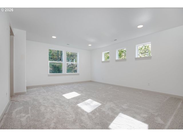 3714 WELDON Ln, Eugene, OR 97403