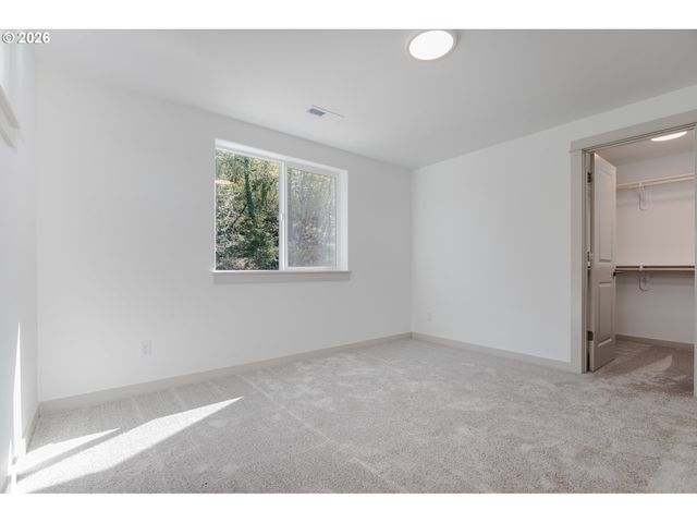 3714 WELDON Ln, Eugene, OR 97403