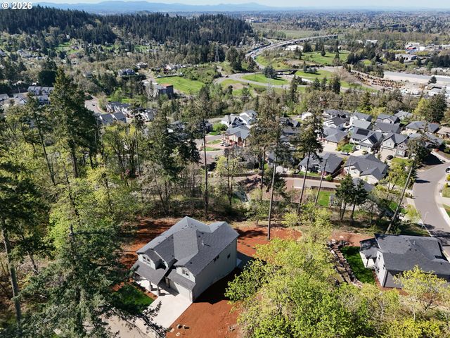 3714 WELDON Ln, Eugene, OR 97403