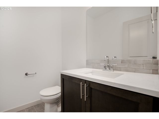 3714 WELDON Ln, Eugene, OR 97403