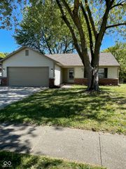5767 Rosemont Drive, Indianapolis, IN 46254
