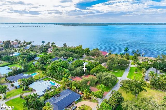 1250 Florida AVE, Fort Myers, FL 33901