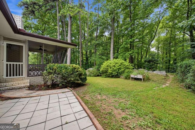 3212 Foxwood Trail SE, Smyrna, GA 30082