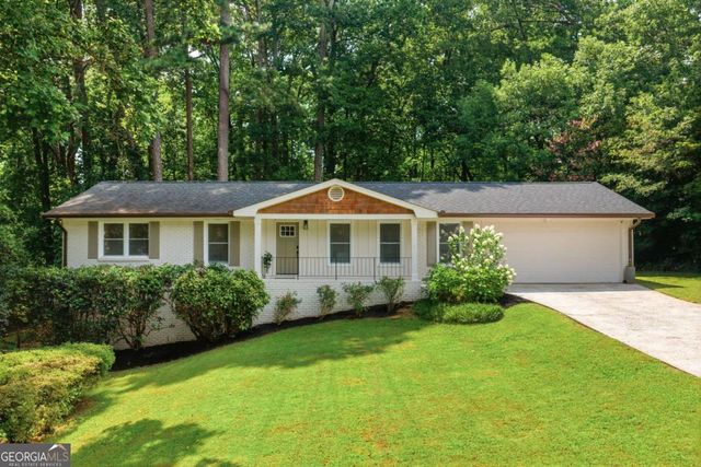 3212 Foxwood Trail SE, Smyrna, GA 30082
