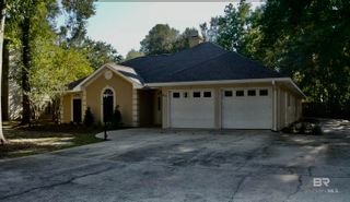 911 Mixon Avenue, Bay Minette, AL 36507
