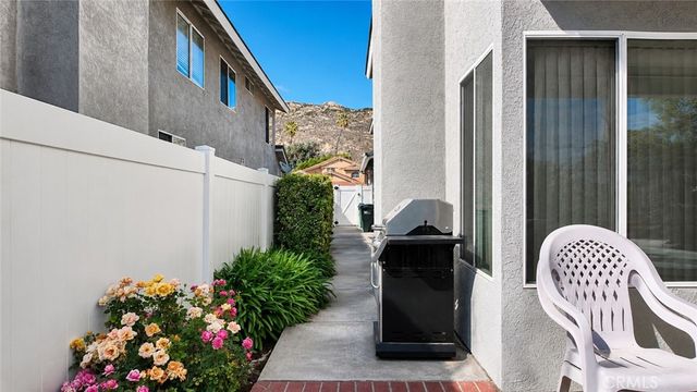 10085 Arrow Leaf, Moreno Valley, CA 92557