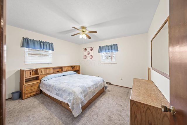 439 Canterwood Court, Columbus, OH 43230