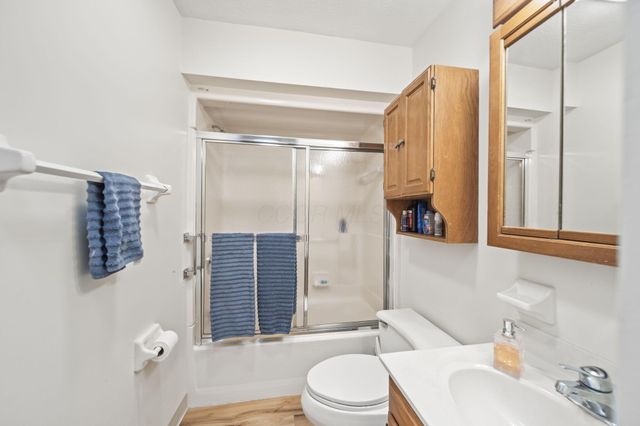 439 Canterwood Court, Columbus, OH 43230